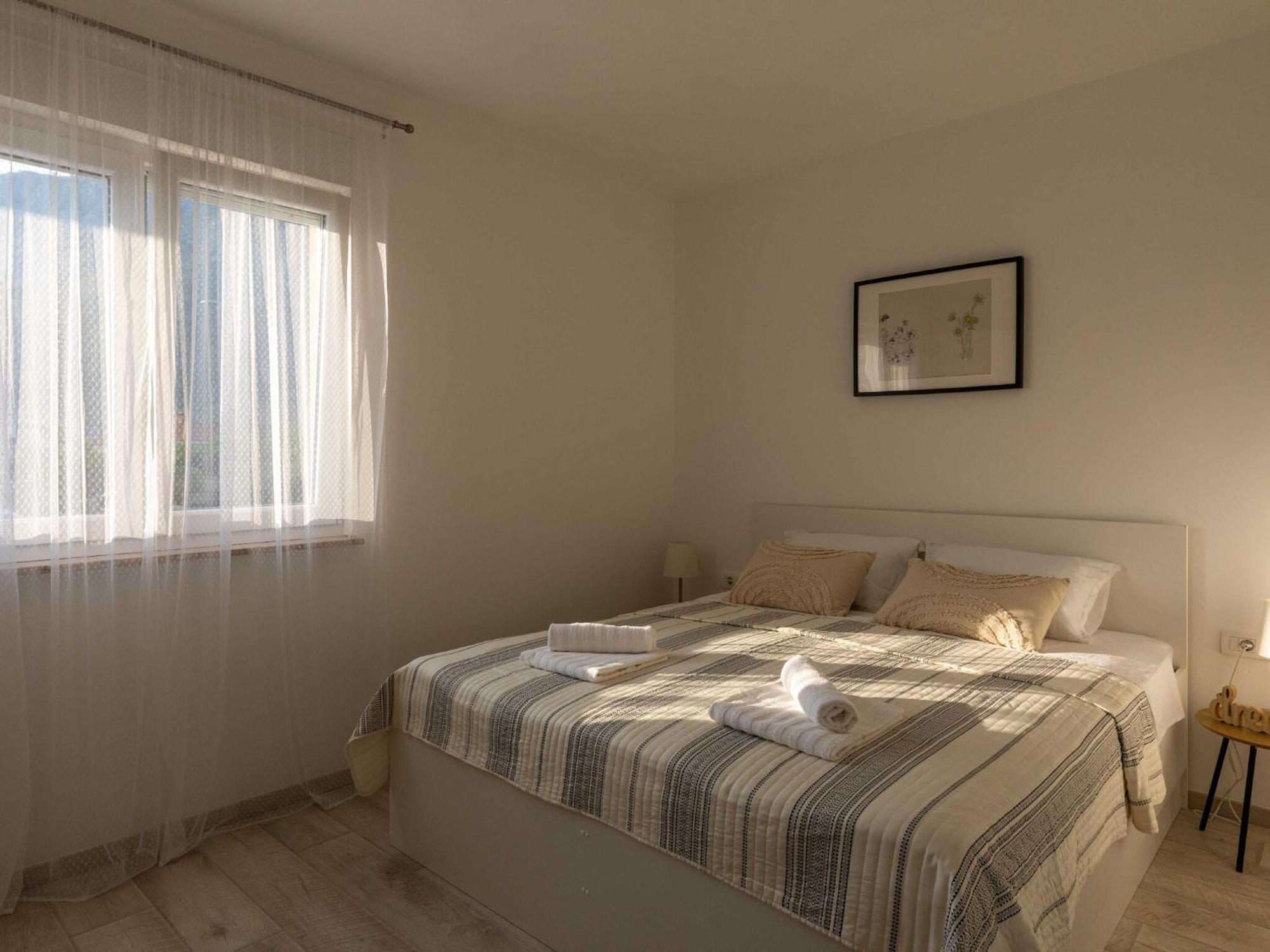Apartamento Why Not - Two Bedroom With Balcony