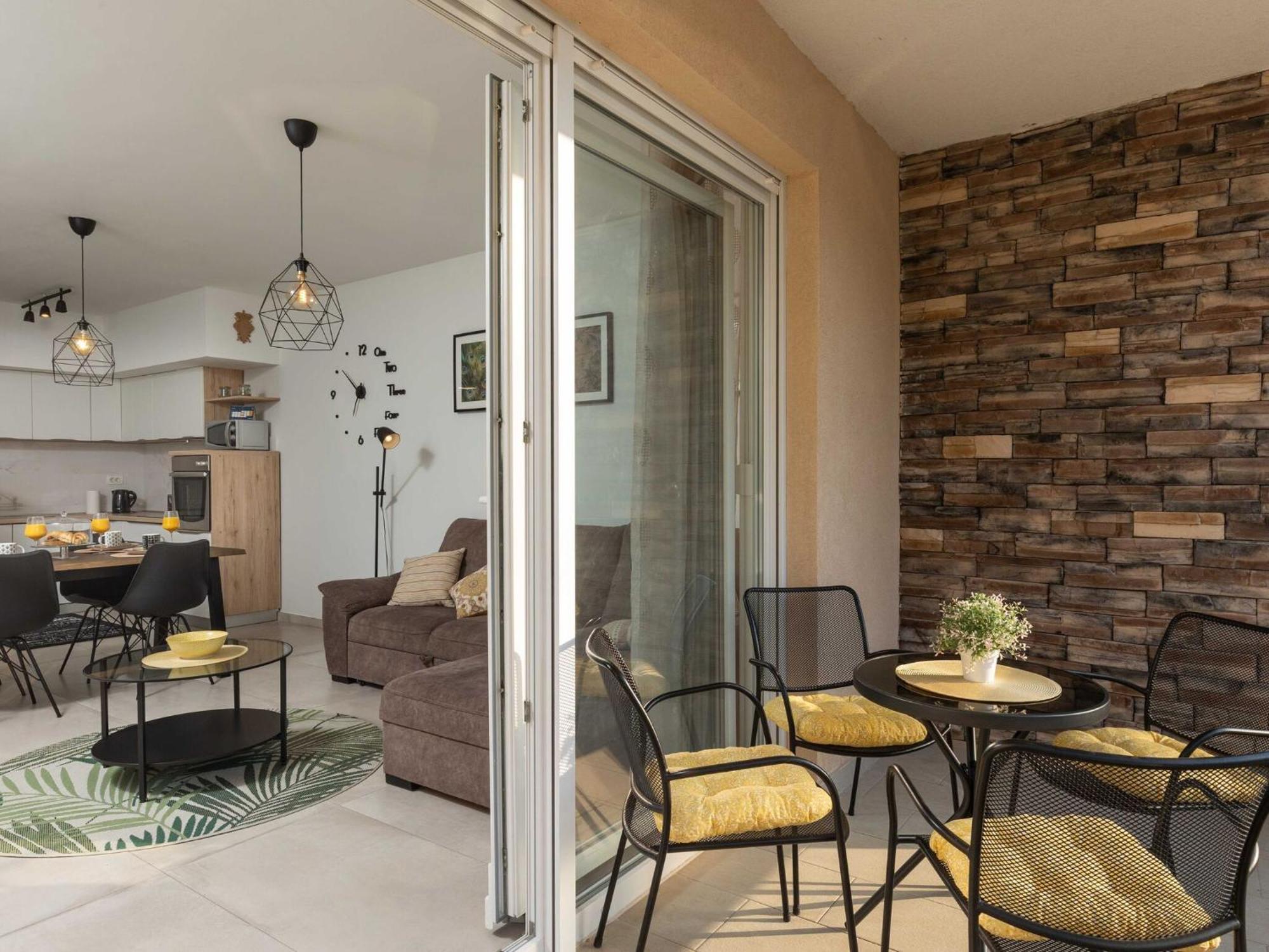 Apartamento Why Not - Two Bedroom With Balcony